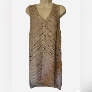 White House Black Market Beige Knit Tunic